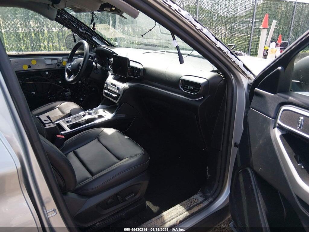 1FMSK8DH4NGB39110 2022 FORD EXPLORER photo no. 5