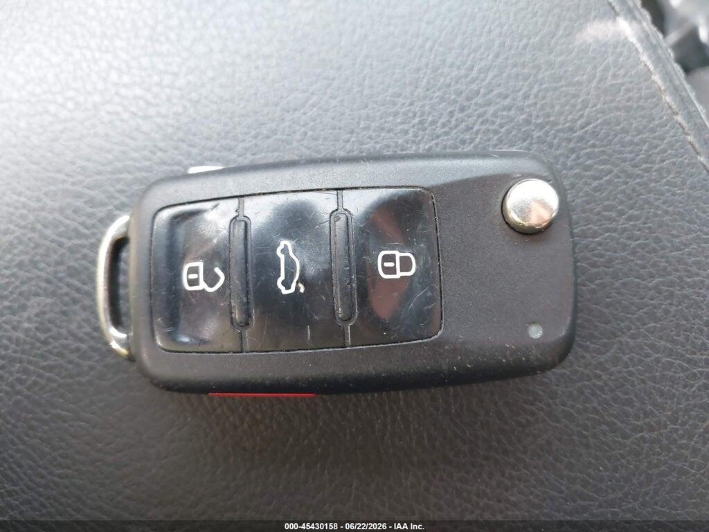 1VWBN7A34EC099632 2014 VOLKSWAGEN PASSAT photo no. 11