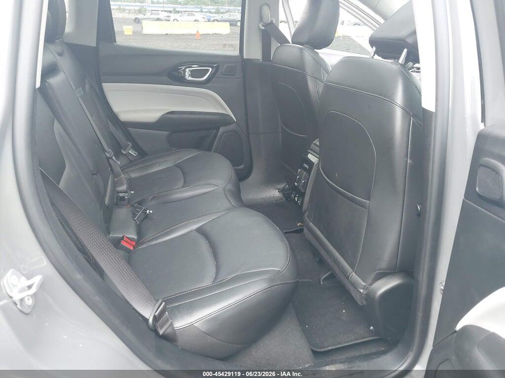 3C4NJDCB1NT142973 2022 JEEP COMPASS photo no. 8