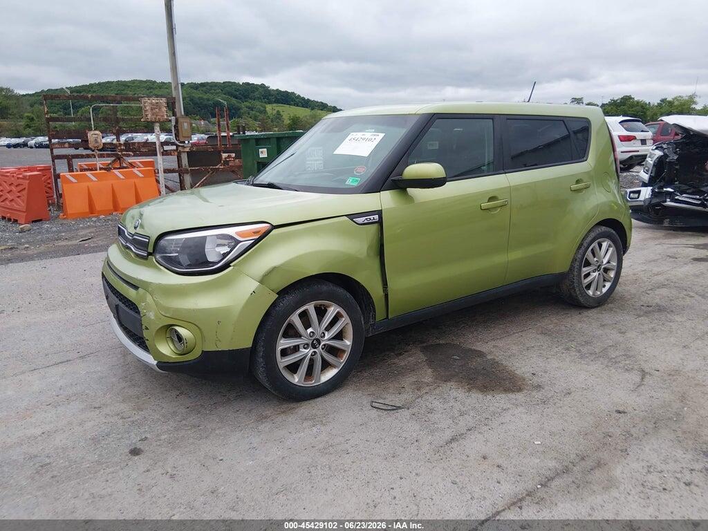 KNDJP3A59H7877679 2017 KIA SOUL photo no. 2