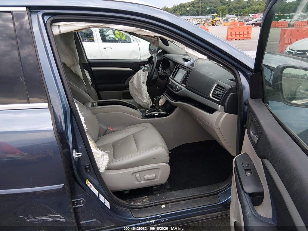 5TDJZRFH1HS394192 2017 TOYOTA HIGHLANDER photo no. 5