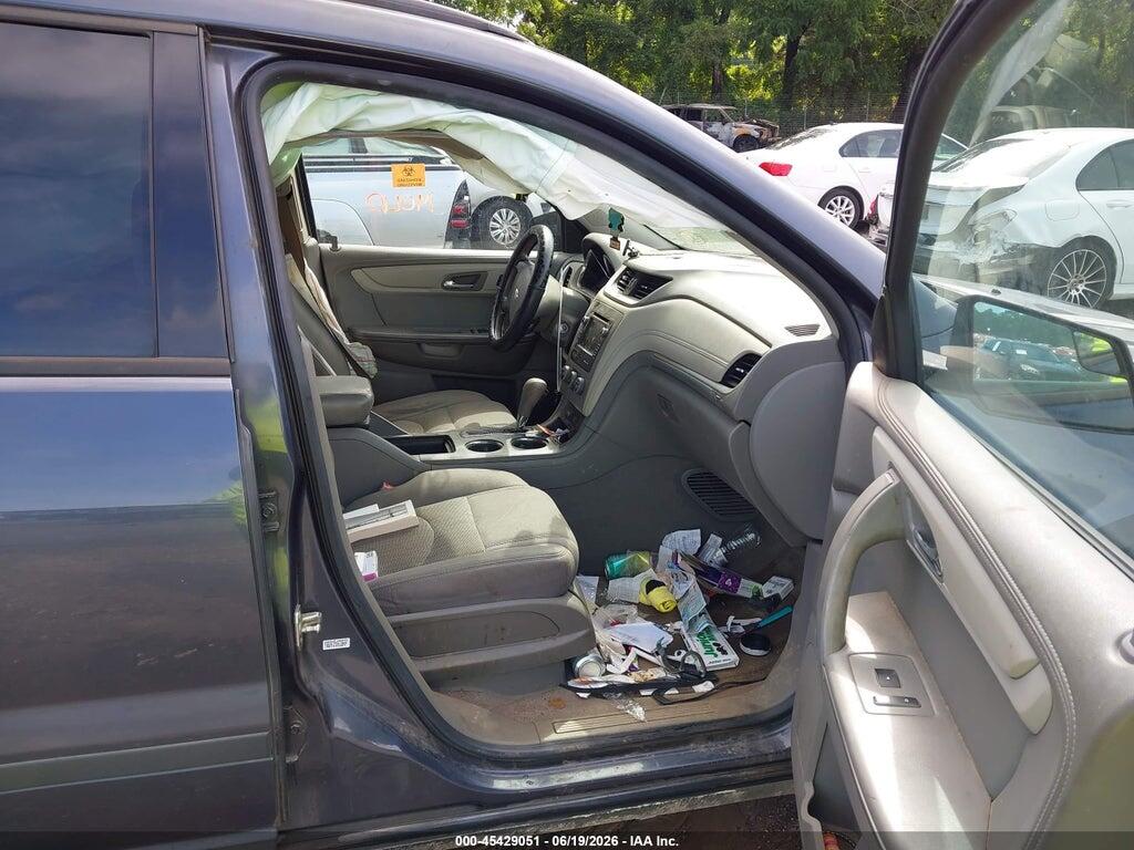 1GNKRFED0DJ227693 2013 CHEVROLET TRAVERSE photo no. 5