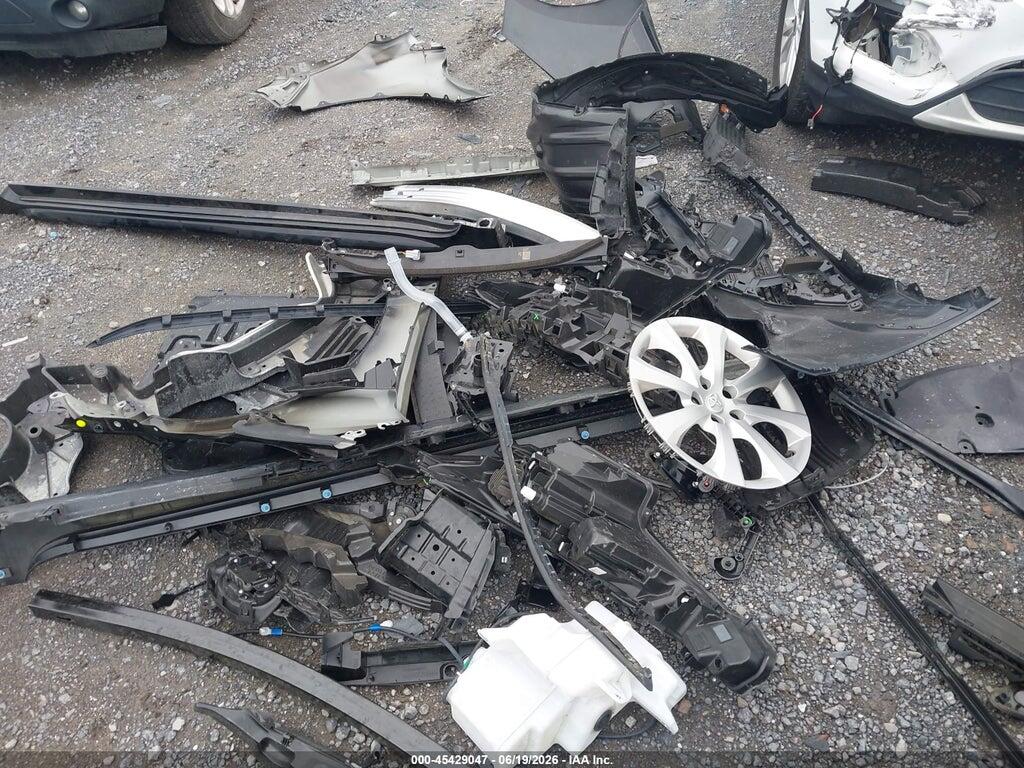 JTDBCMFEXT3128565 2026 TOYOTA COROLLA HYBRID photo no. 12