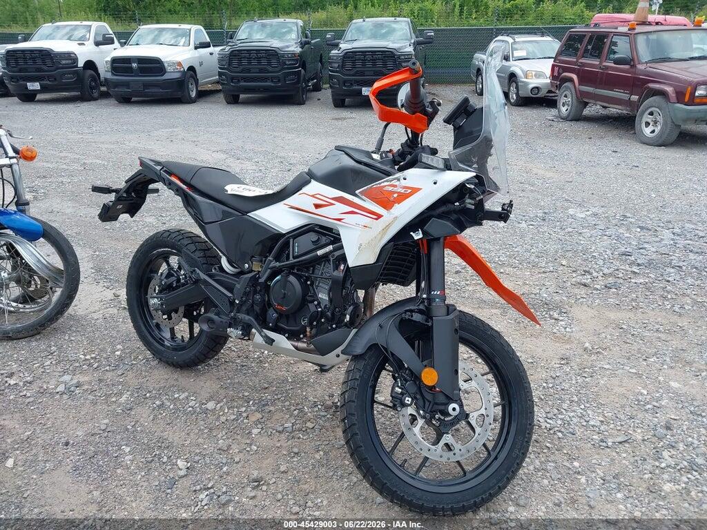 MD2JGJ409TN244943 2026 KTM 390 photo no. 1