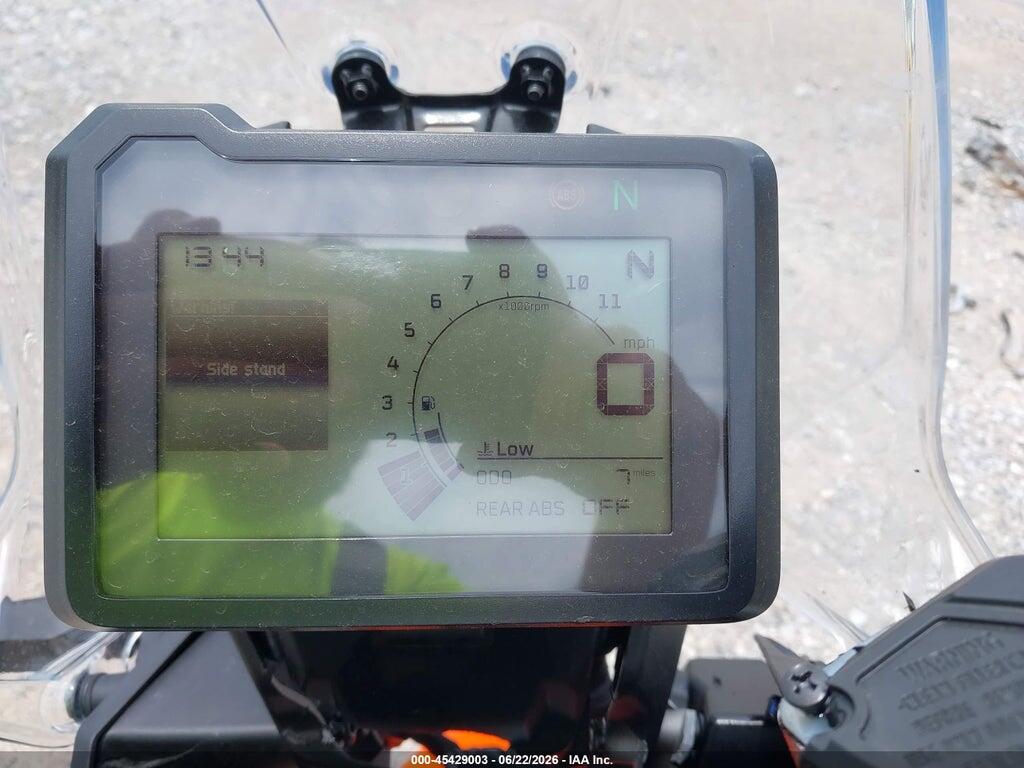 MD2JGJ409TN244943 2026 KTM 390 photo no. 7