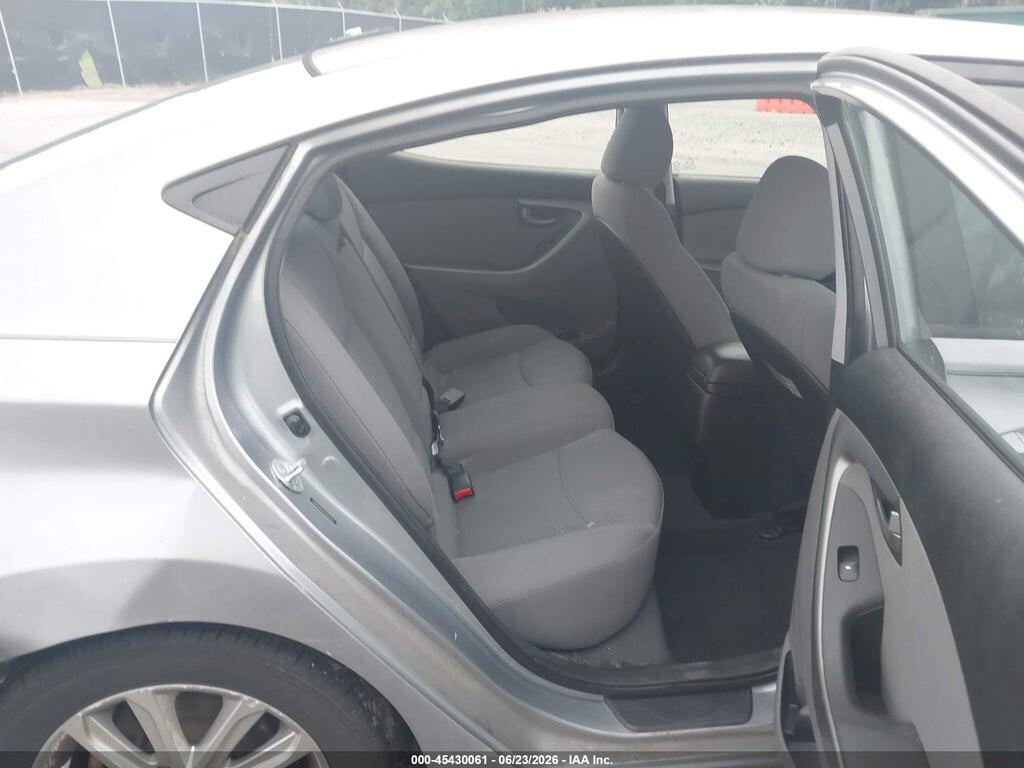 5NPDH4AE4GH659739 2016 HYUNDAI ELANTRA photo no. 8