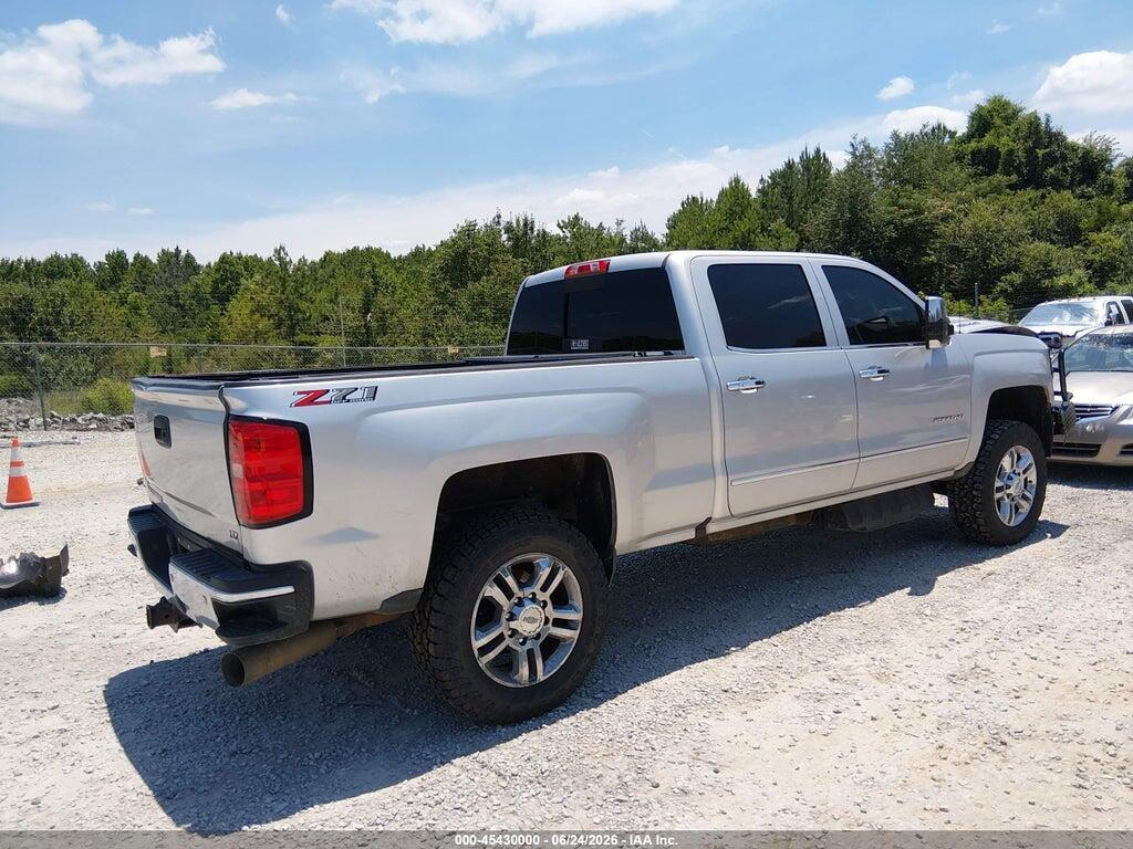 1GC1KWEY5JF246783 2018 CHEVROLET SILVERADO 2500HD photo no. 4