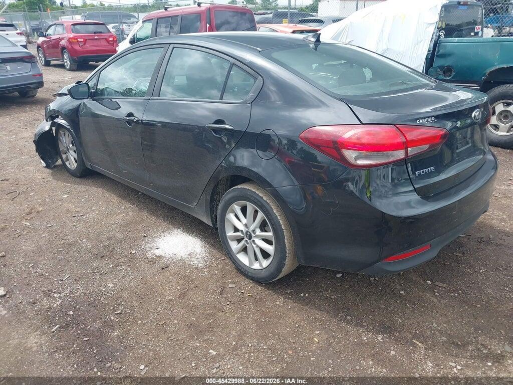 3KPFL4A7XHE144324 2017 KIA FORTE photo no. 3