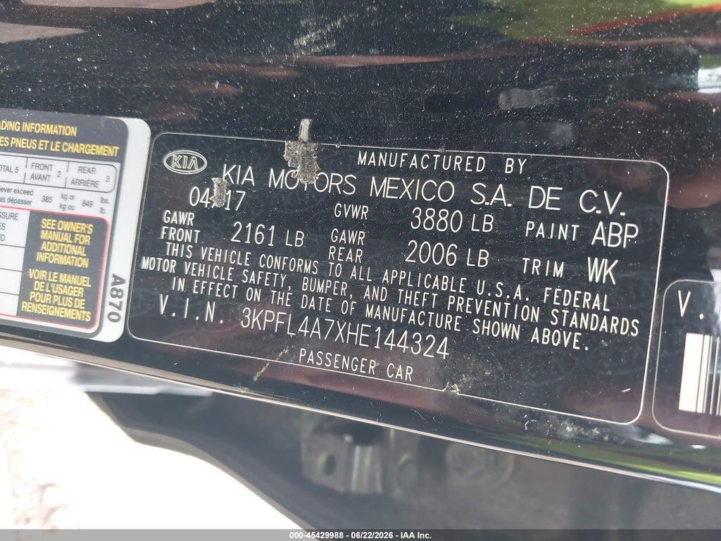 3KPFL4A7XHE144324 2017 KIA FORTE photo no. 9