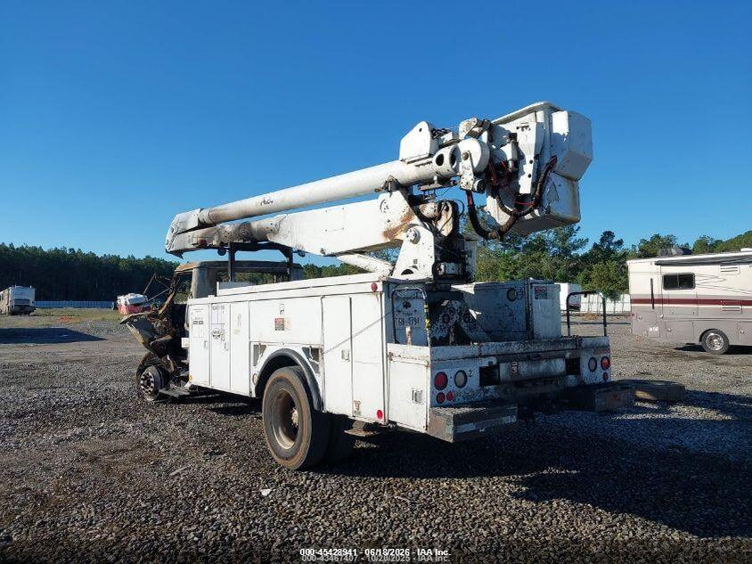 1HTSDAAR1XH678612 1999 INTERNATIONAL 4000 photo no. 3