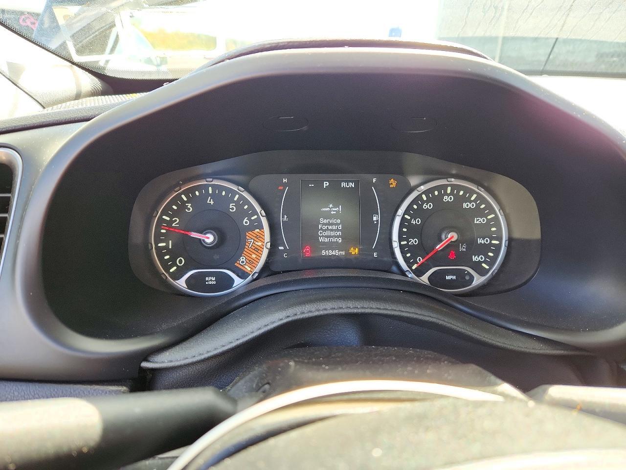 2023 JEEP RENEGADE LATITUDE 4X4 — Фото 9 из 12