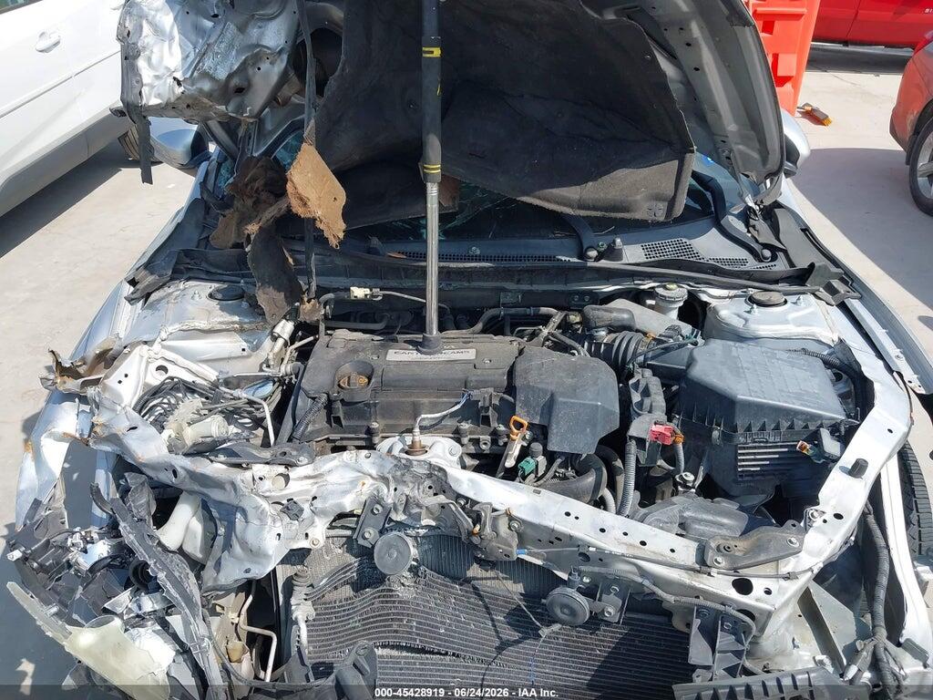 1HGCR2F33DA181015 2013 HONDA ACCORD photo no. 10