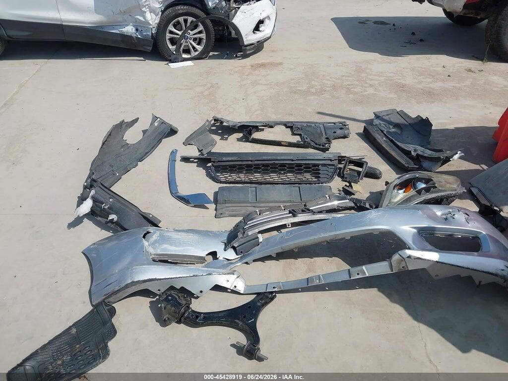 1HGCR2F33DA181015 2013 HONDA ACCORD photo no. 11