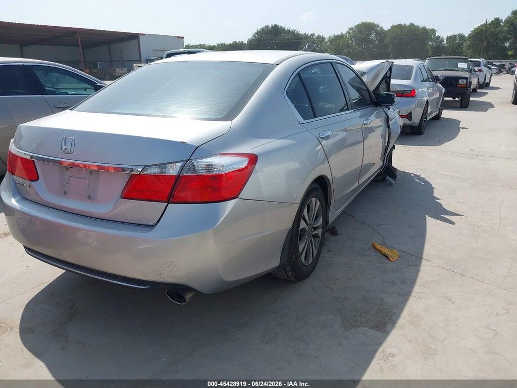 1HGCR2F33DA181015 2013 HONDA ACCORD photo no. 4