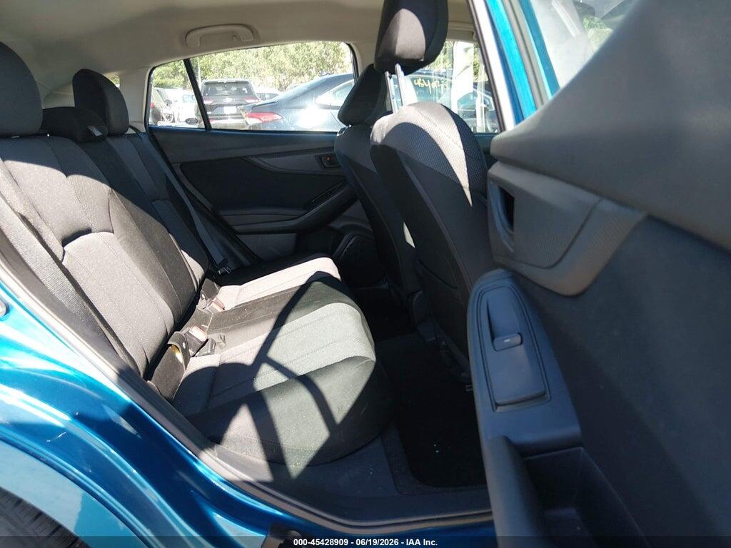 4S3GTAD68H3752680 2017 SUBARU IMPREZA photo no. 8