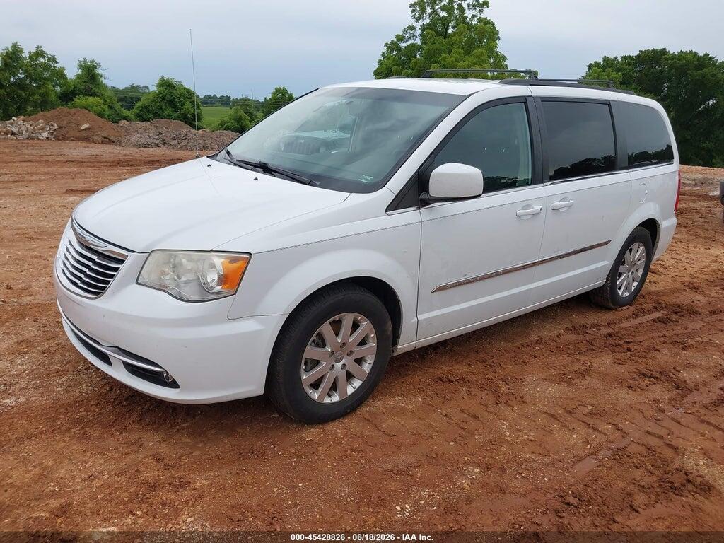2C4RC1BG6ER243145 2014 CHRYSLER TOWN & COUNTRY photo no. 2