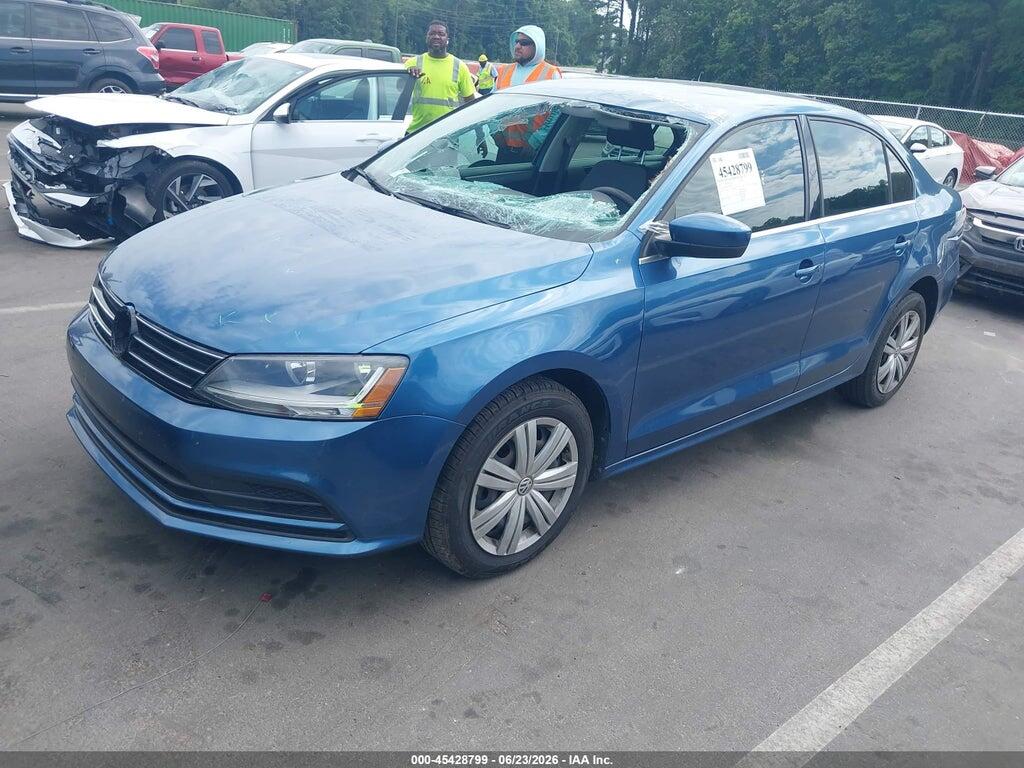 3VW2B7AJ2HM275149 2017 VOLKSWAGEN JETTA photo no. 2