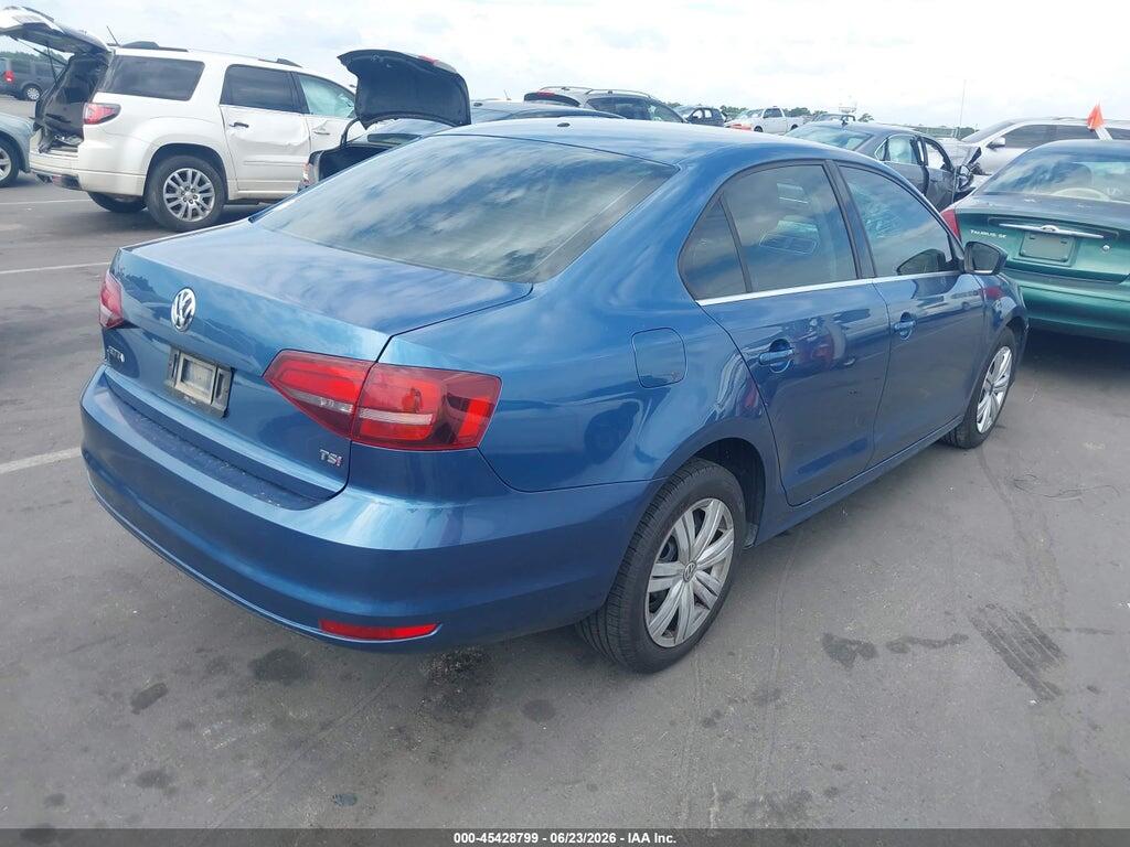 3VW2B7AJ2HM275149 2017 VOLKSWAGEN JETTA photo no. 4