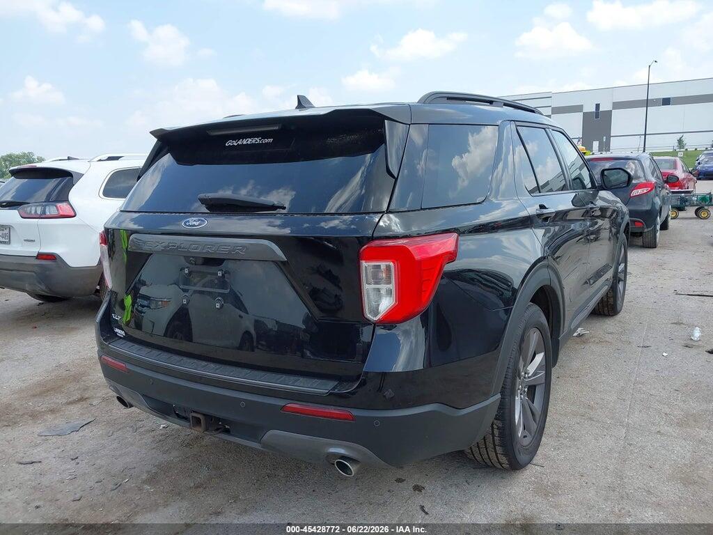 1FMSK7DH3NGB45281 2022 FORD EXPLORER photo no. 4