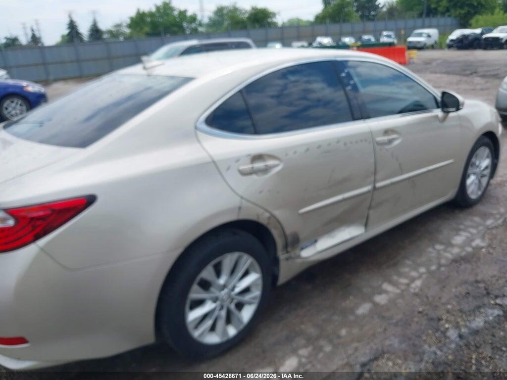 JTHBW1GG6D2017667 2013 LEXUS ES 300H photo no. 6