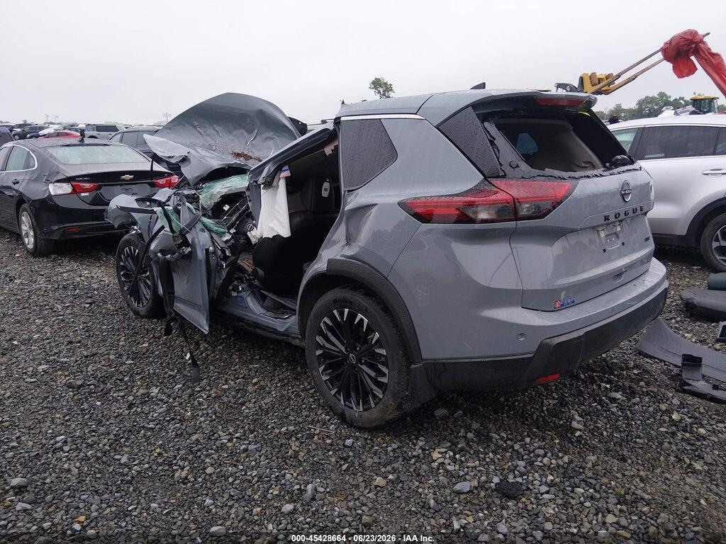 5N1BT3BBXTC769104 2026 NISSAN ROGUE photo no. 3