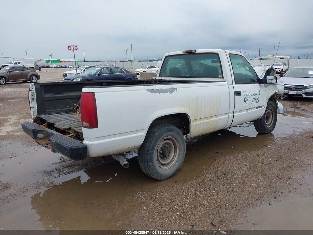 1GCGC34R3YR141703 2000 CHEVROLET C3500 photo no. 4