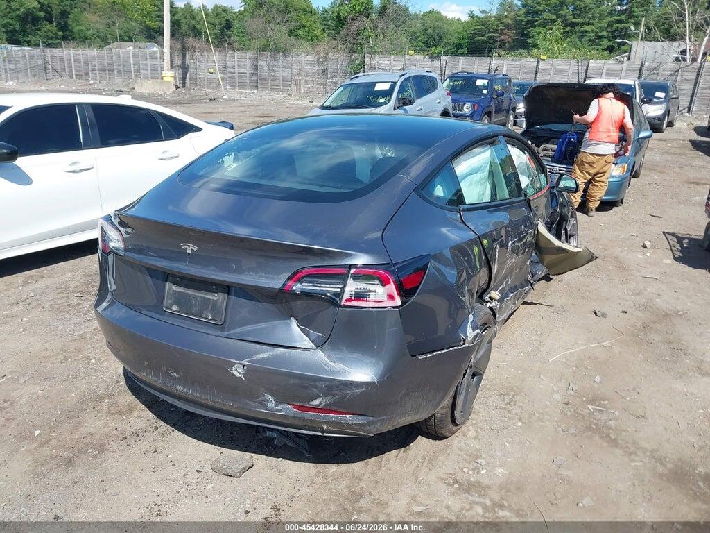 5YJ3E1EA9NF352654 2022 TESLA MODEL 3 photo no. 4