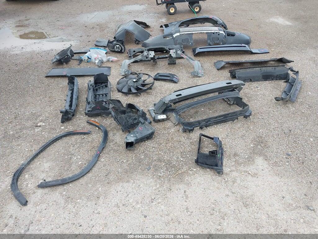 SALEJFEU3R2313314 2024 LAND ROVER DEFENDER photo no. 12