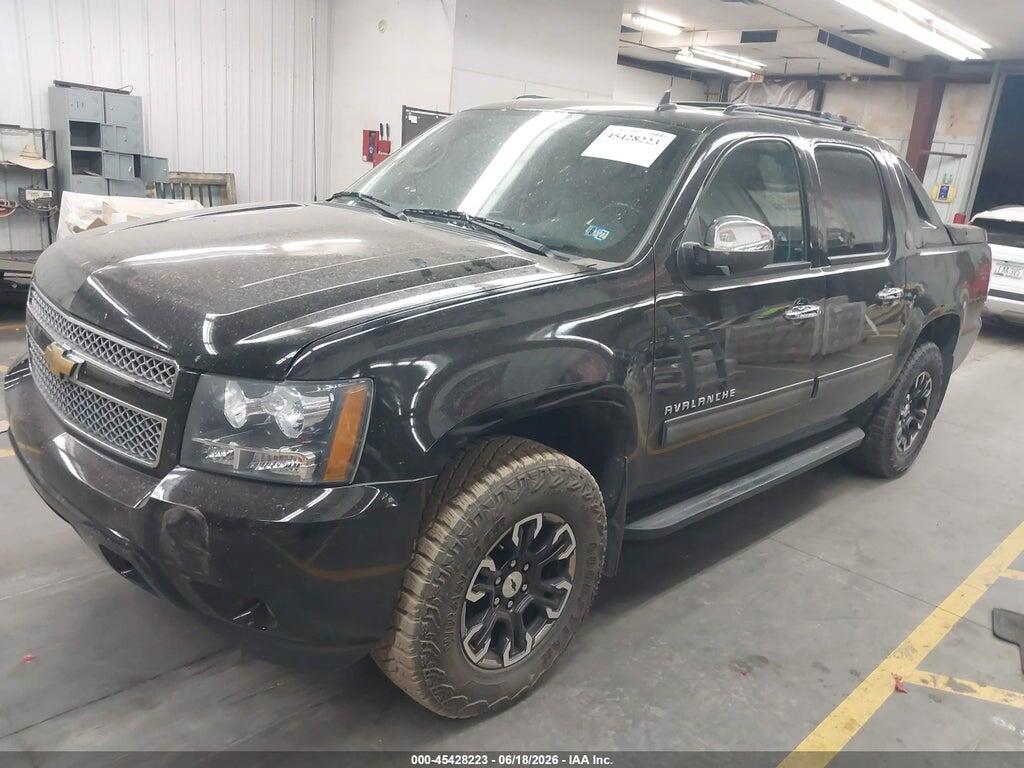 3GNTKFE73DG255332 2013 CHEVROLET AVALANCHE photo no. 2