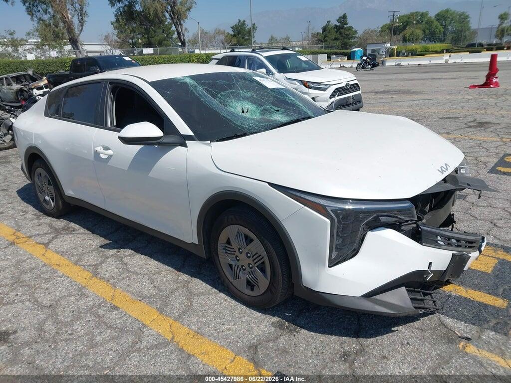 3KPFT4DE1SE239243 2025 KIA K4 photo no. 1