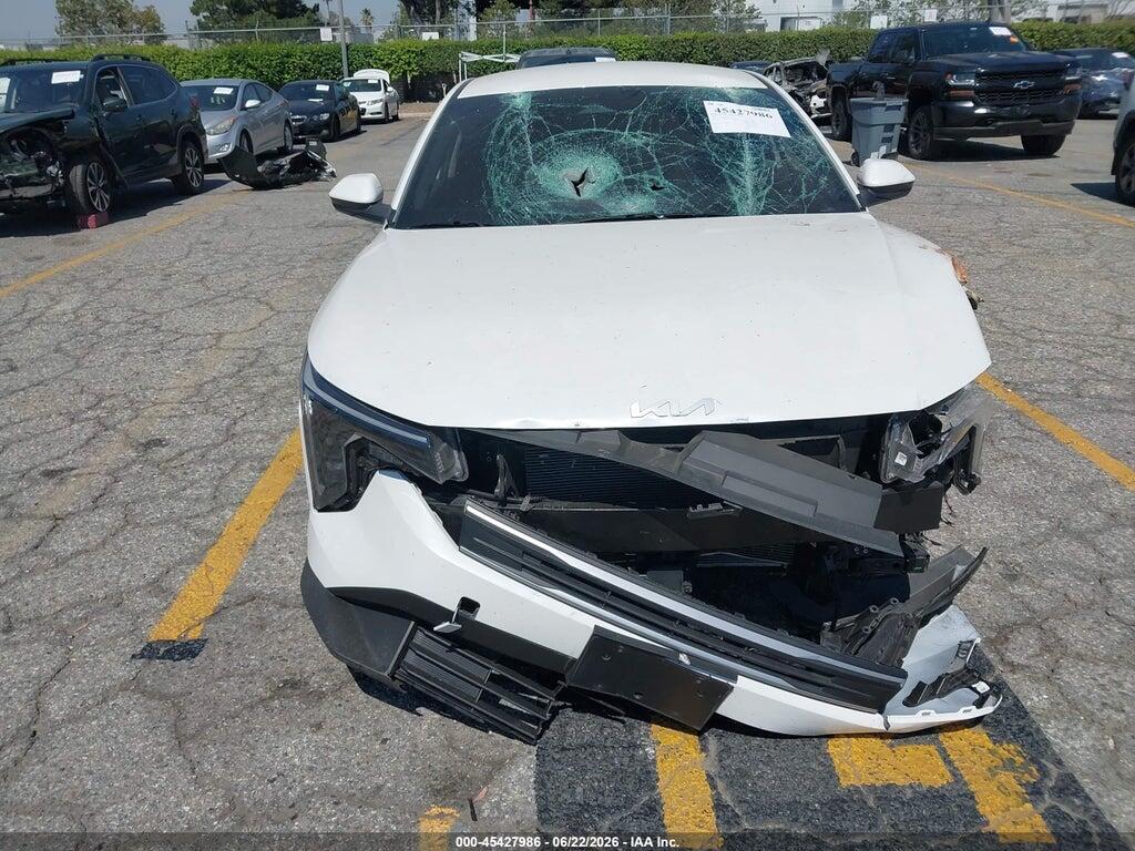 3KPFT4DE1SE239243 2025 KIA K4 photo no. 12