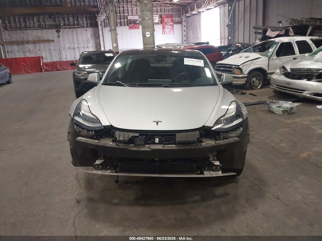 5YJ3E1EB4JF091288 2018 TESLA MODEL 3 photo no. 12