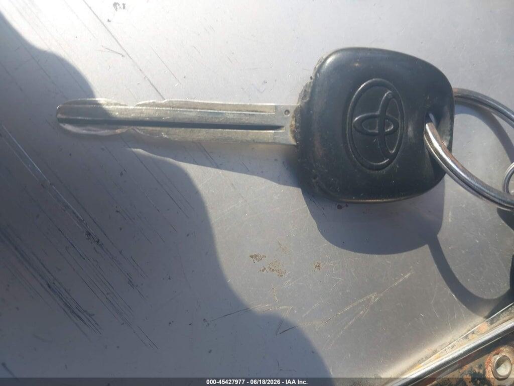 1NXBR30E06Z573232 2006 TOYOTA COROLLA photo no. 11