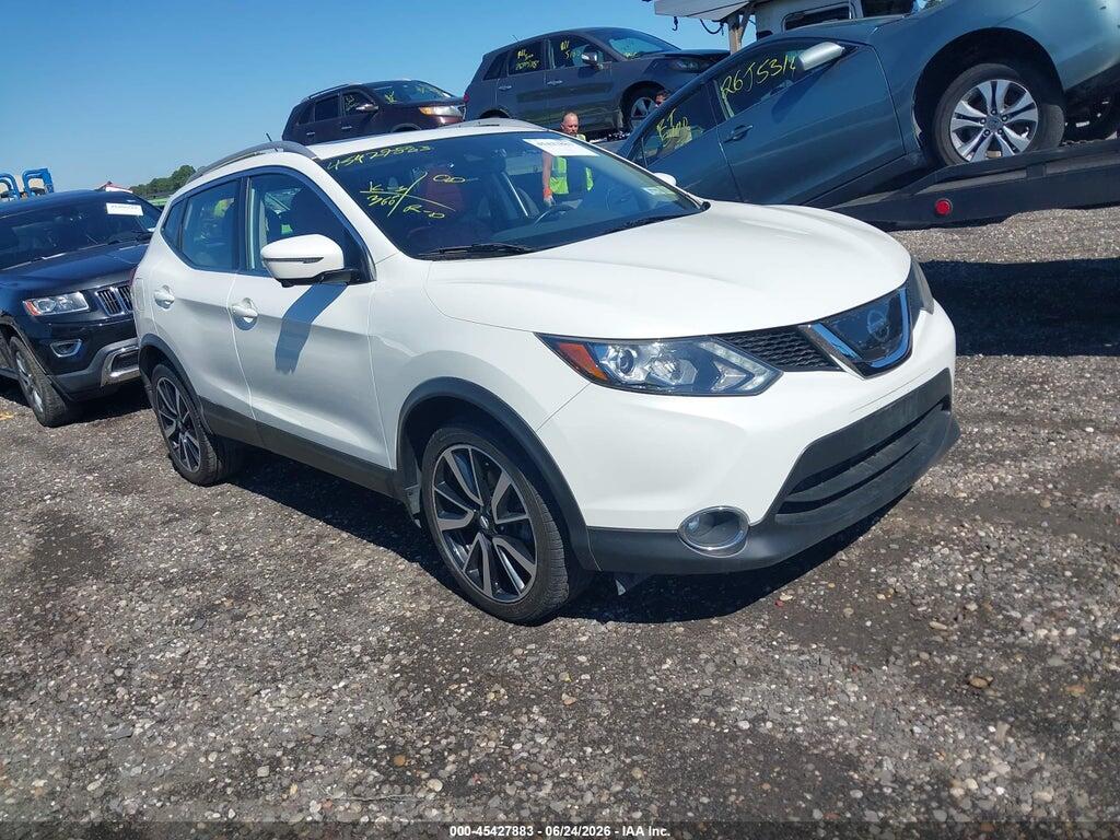 JN1BJ1CR9HW132966 2017 NISSAN ROGUE SPORT photo no. 1