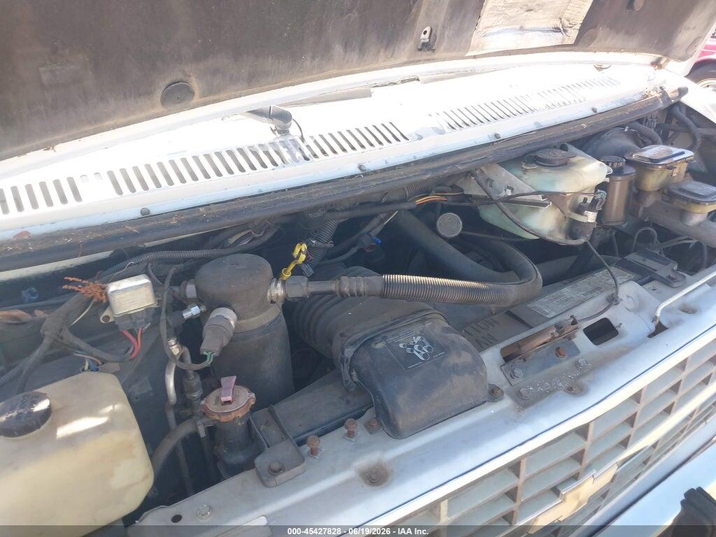 2GBEG25K2N4142100 1992 CHEVROLET G20 photo no. 10
