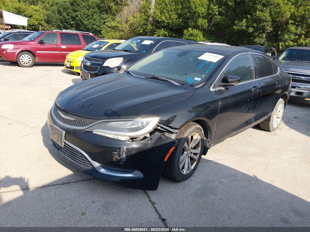 1C3CCCABXFN747160 2015 CHRYSLER 200 photo no. 2