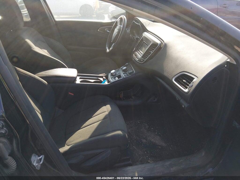 1C3CCCABXFN747160 2015 CHRYSLER 200 photo no. 5