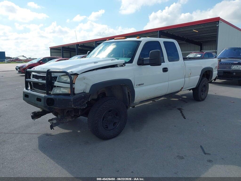 1GCHK39U47E155992 2007 CHEVROLET SILVERADO 3500 CLASSIC photo no. 2