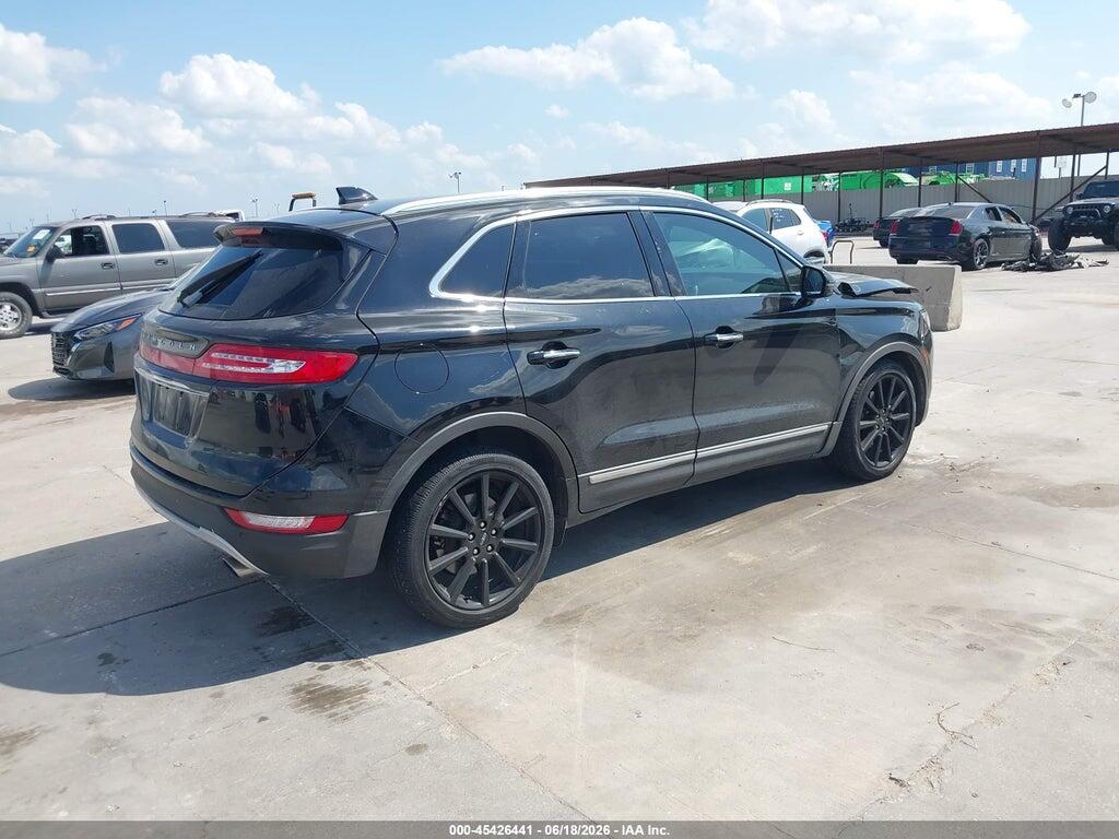 5LMCJ3C98KUL37705 2019 LINCOLN MKC photo no. 4