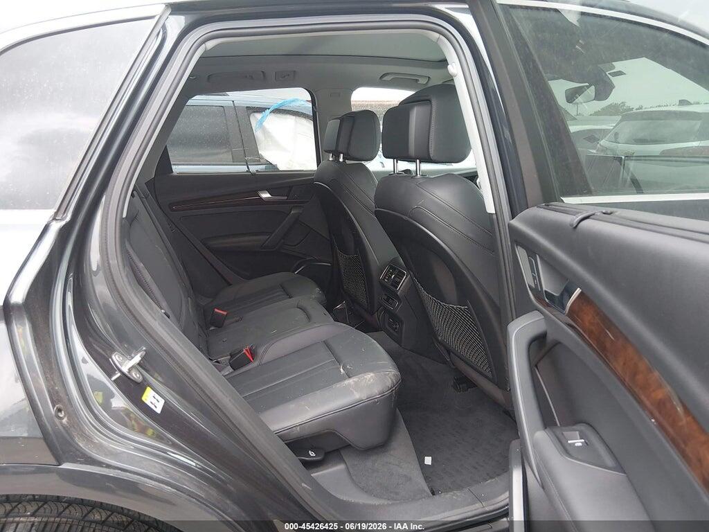 WA1BNAFY9K2118823 2019 AUDI Q5 photo no. 8