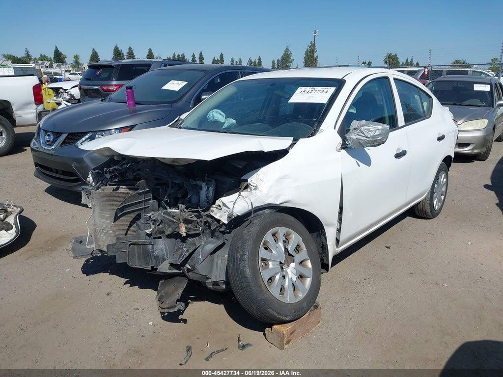 3N1CN7AP4KL808296 2019 NISSAN VERSA photo no. 2