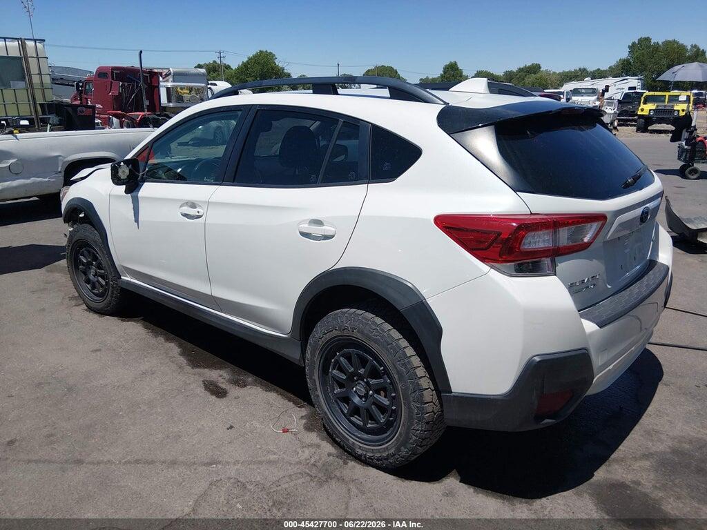 JF2GTABC3JH314653 2018 SUBARU CROSSTREK photo no. 3