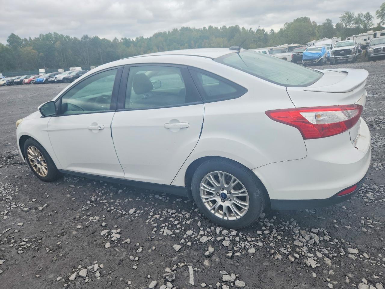 2012 FORD FOCUS SE — Фото 2 из 12