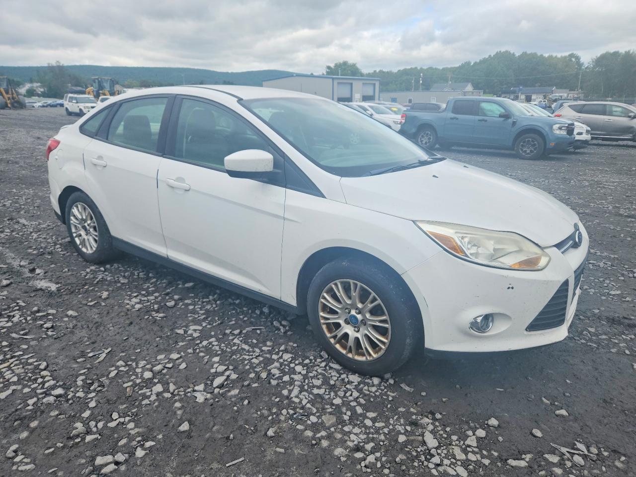 2012 FORD FOCUS SE — Фото 4 из 12