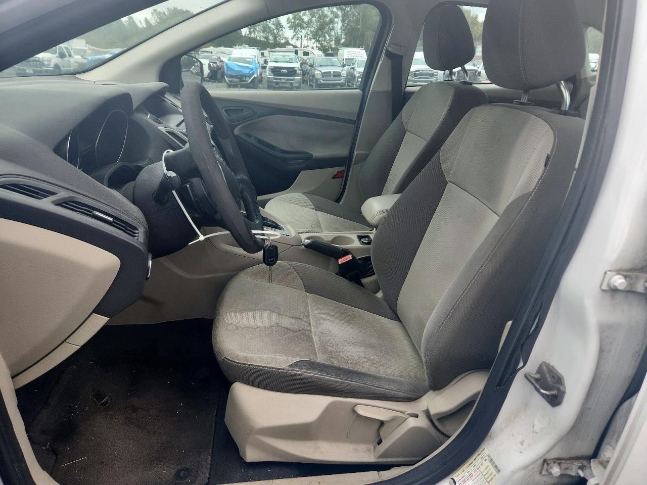 2012 FORD FOCUS SE — Фото 7 из 12