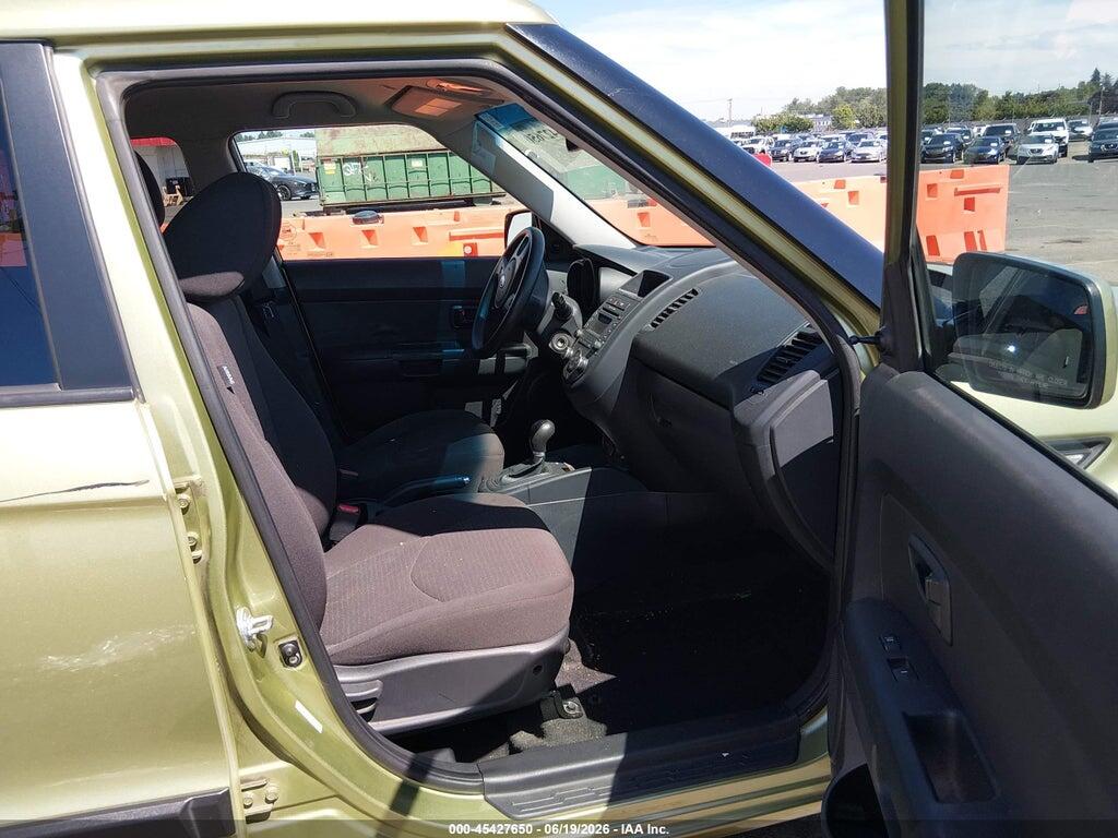 KNDJT2A51C7466582 2012 KIA SOUL photo no. 5