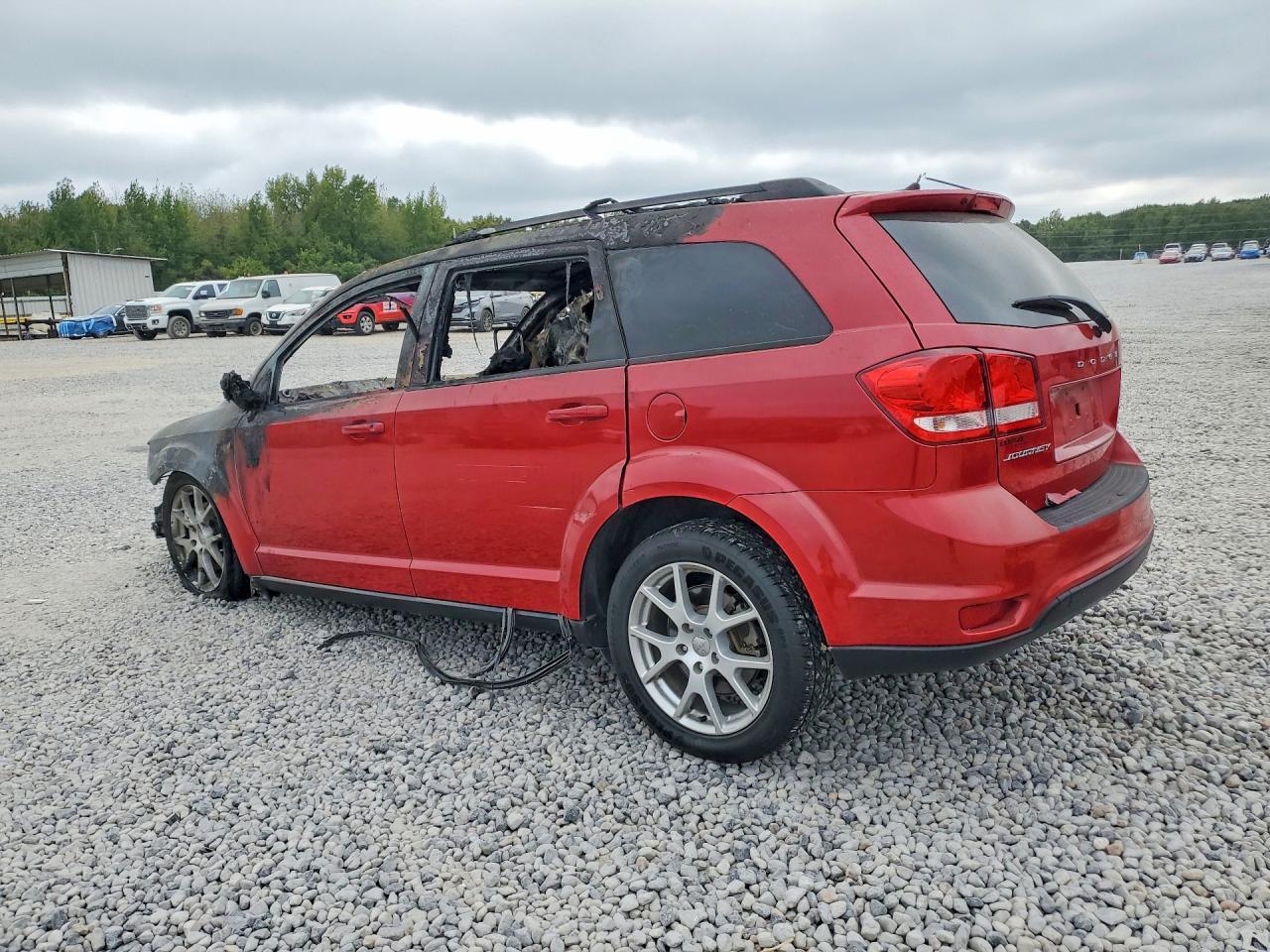 2015 DODGE JOURNEY SXT — Фото 2 из 12
