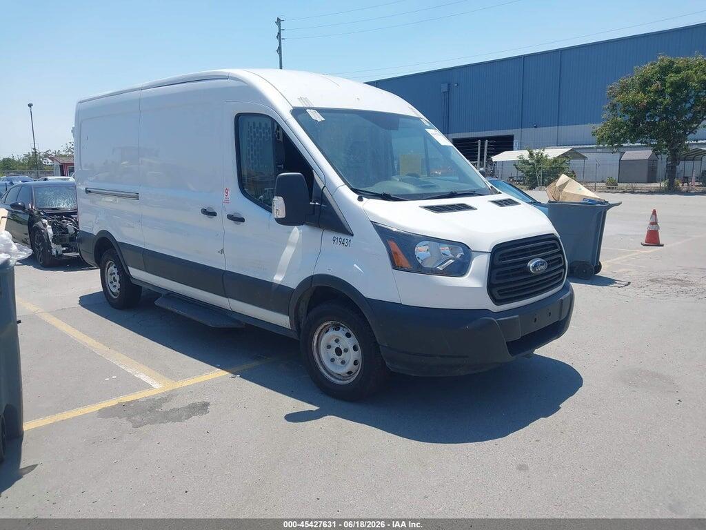 1FTYE2CM4KKB68326 2019 FORD TRANSIT-150 photo no. 1