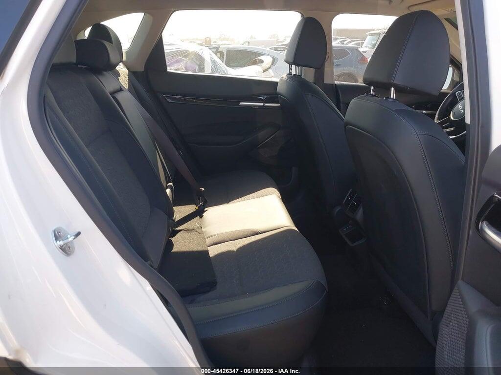 KNDEU2AA0R7652652 2024 KIA SELTOS photo no. 8