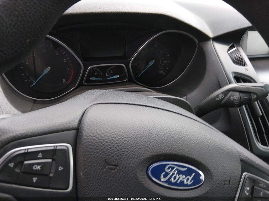 1FADP3F2XFL202672 2015 FORD FOCUS photo no. 7